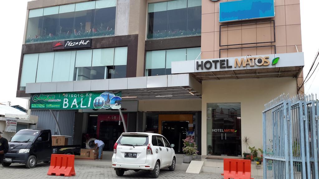 Hotel Matos Jayapura Exterior foto